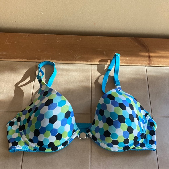Xhilaration‎ bra 34B - Picture 1 of 6